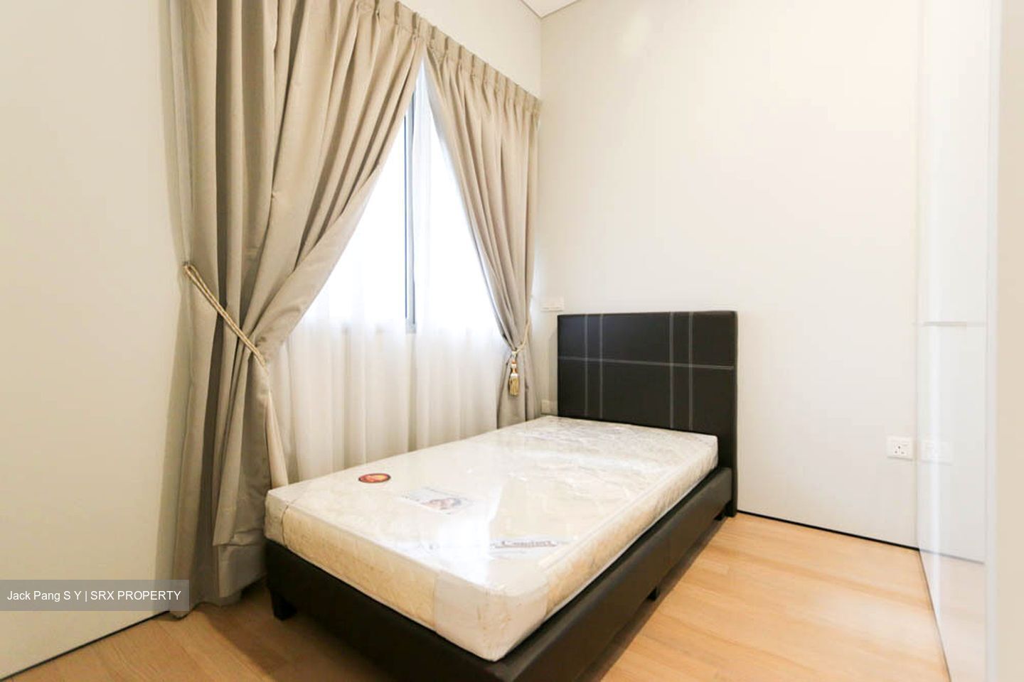 The Laurels (D9), Condominium #512578651